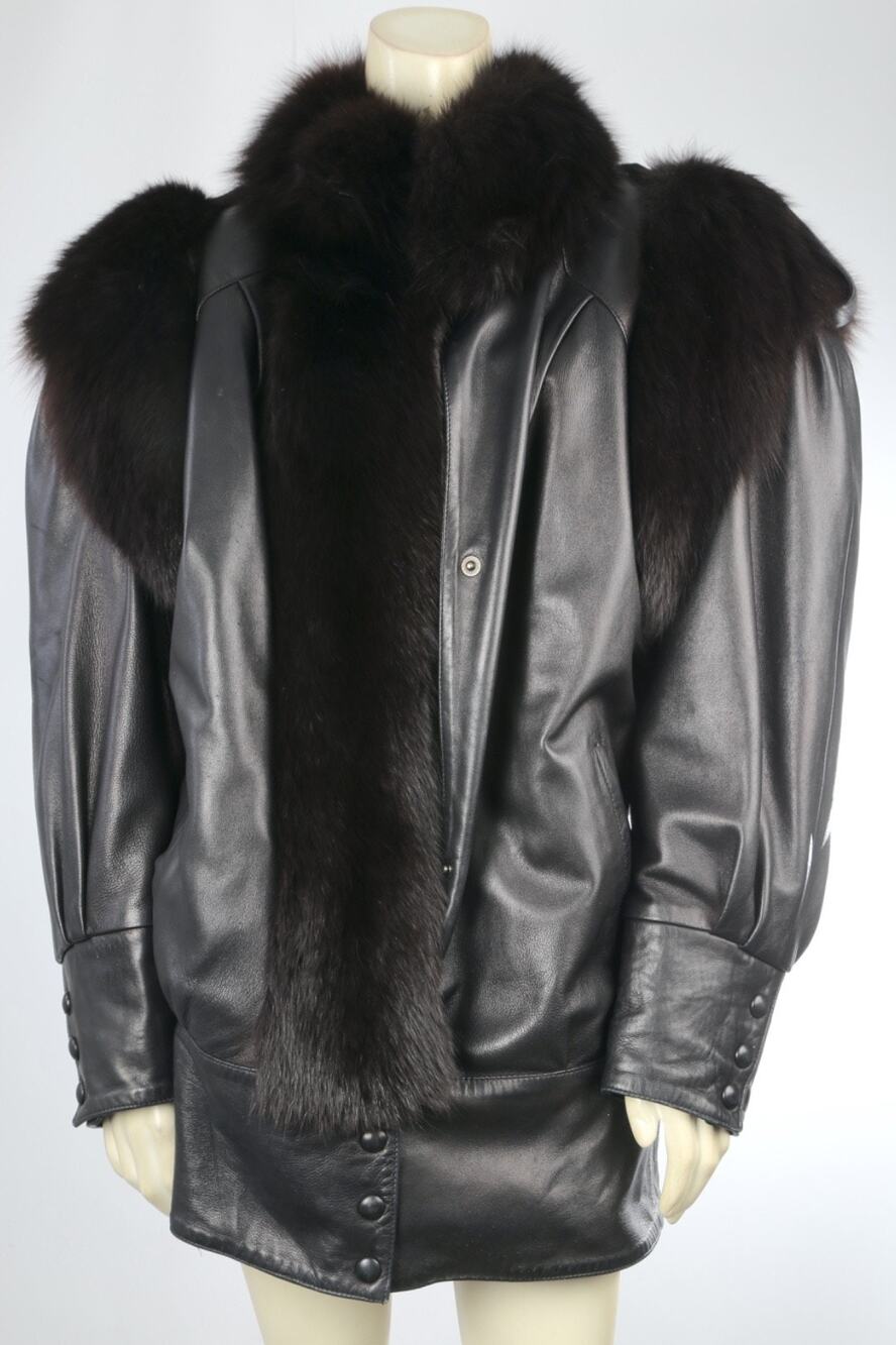 Au Renard VTG Leather Fox Fur Jacket Structured Shoulders Mink Lining Womens M
